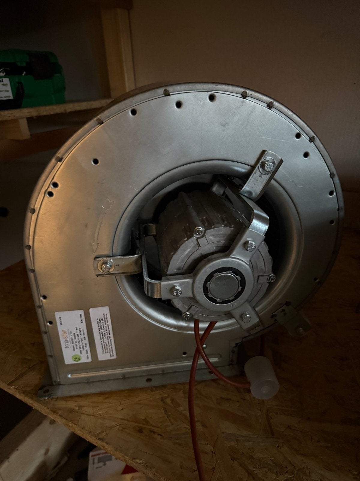 Torin-Sifan DDC241-161 Ventilator - Nieuwstaat, Ophalen, Zo goed als nieuw
