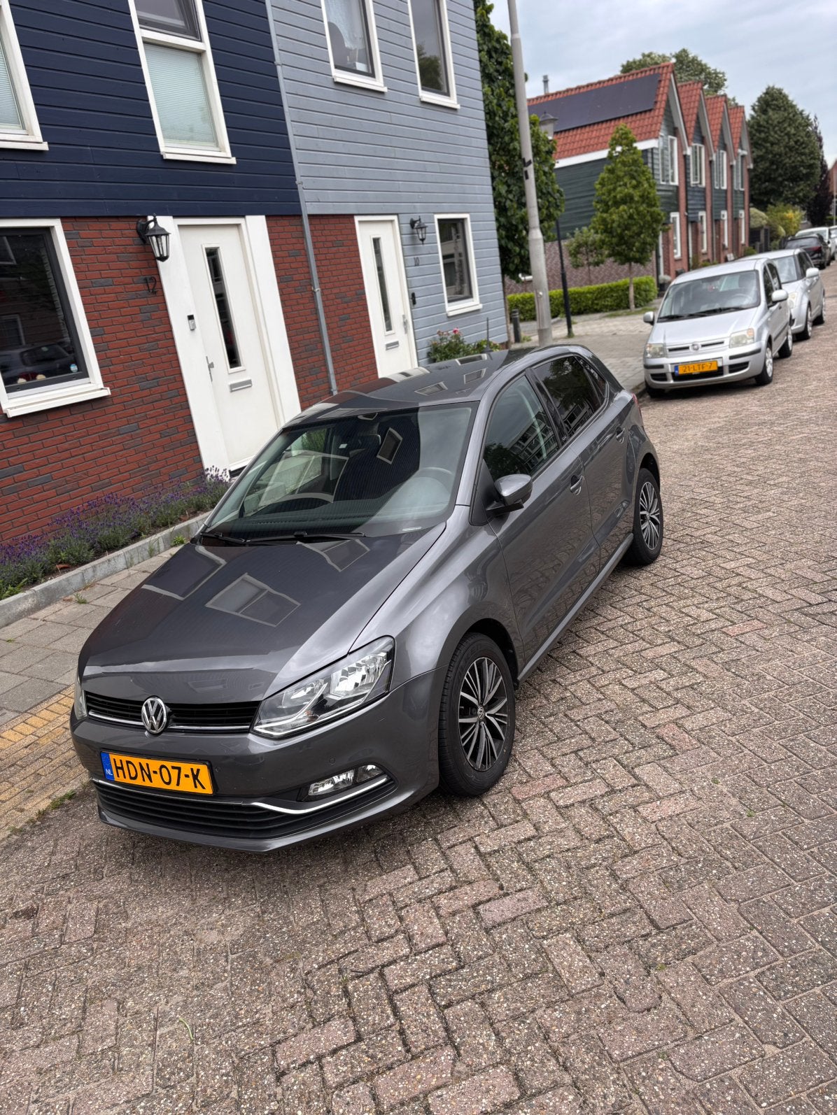 Volkswagen Polo 1.2 TSI 66KW DSG 2016 Grijs, 4 cilinders, 1039 kg, Particulier, 1000 kg