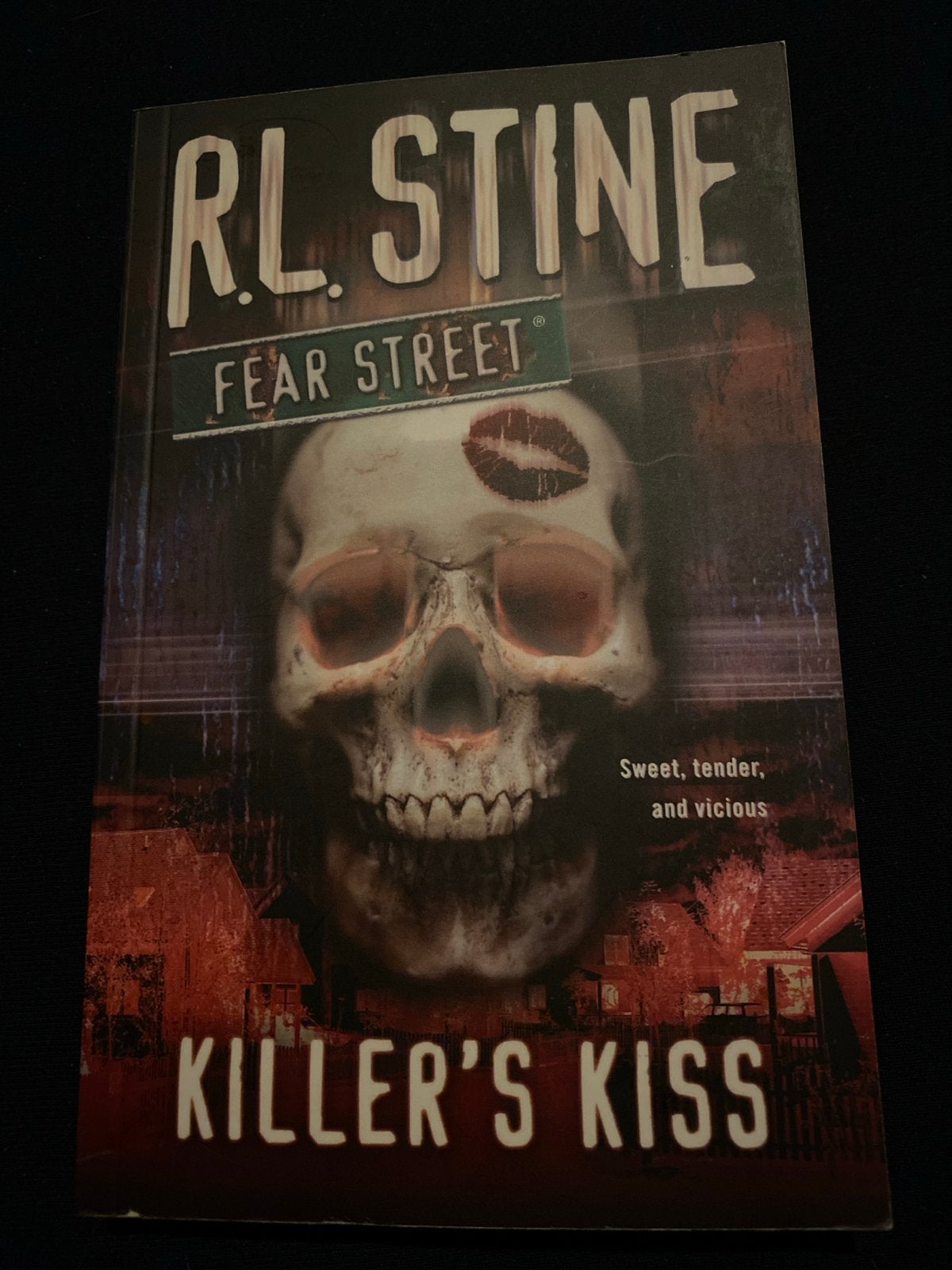 R.L. Stine Fear Street Killer's Kiss - Horrorboek Engels, Verzenden, Gelezen