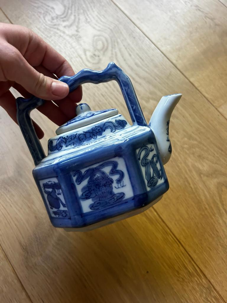 Vintage aardewerk / porseleinen theepot delfts blauw thema, Ophalen of Verzenden
