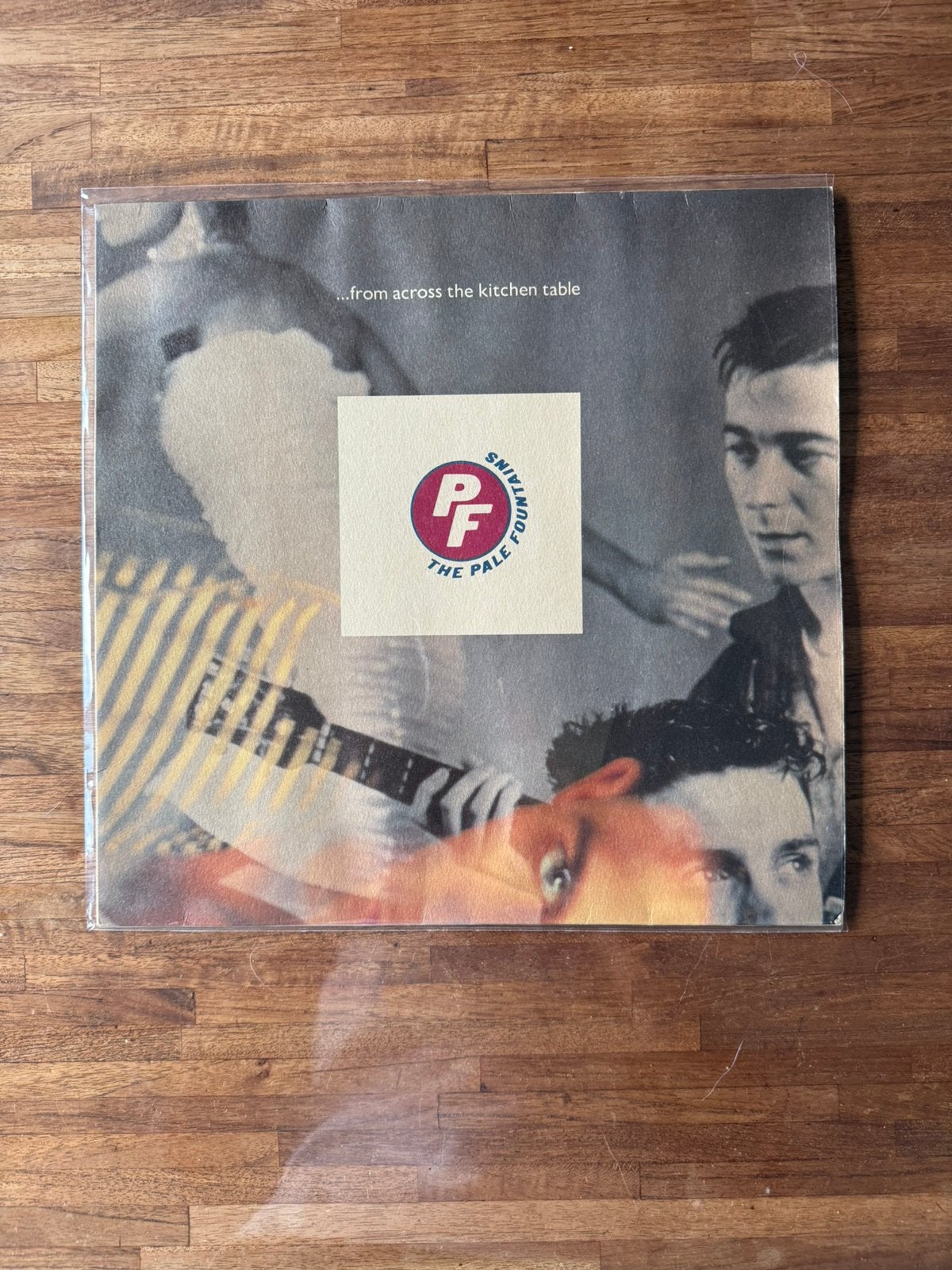 The Pale Fountains, …from across the kitchen table, Ophalen of Verzenden, Zo goed als nieuw, Overige formaten