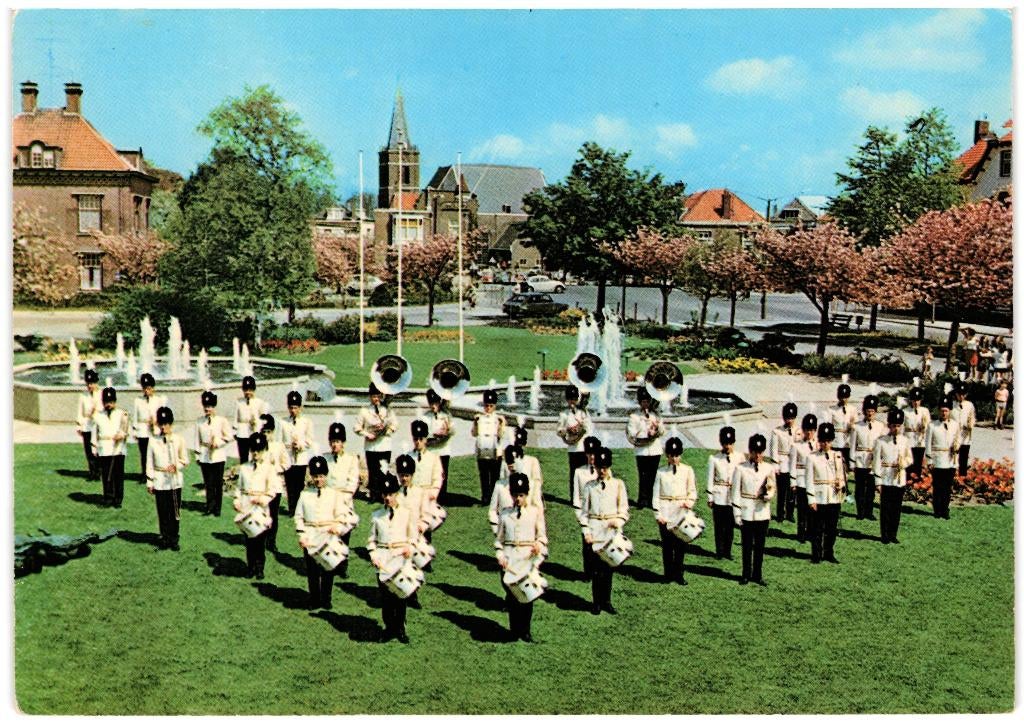 801409 Sliedrecht ZH 1972 Showband Trompetterkorps Wilhelmus, Ophalen of Verzenden, 1960 tot 1980, Ongelopen, Zuid-Holland