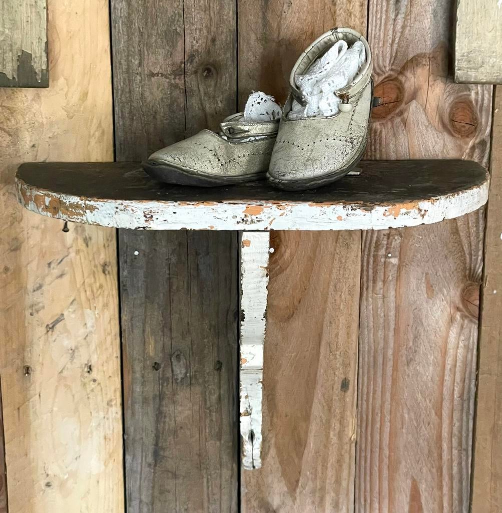 Brocante oude houten console / wandplankje, Ophalen of Verzenden
