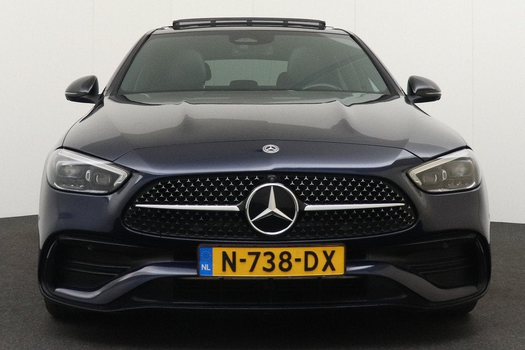 Mercedes-Benz C-Klasse 180 AMG Night-Pack Pano-dak Laser-LED, Auto's, Mercedes-Benz, Automaat, 4 cilinders, Blauw, Bedrijf