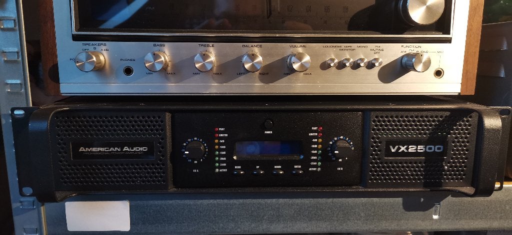 American audio vx 2500, Zo goed als nieuw, 120 watt of meer, Stereo, Ophalen