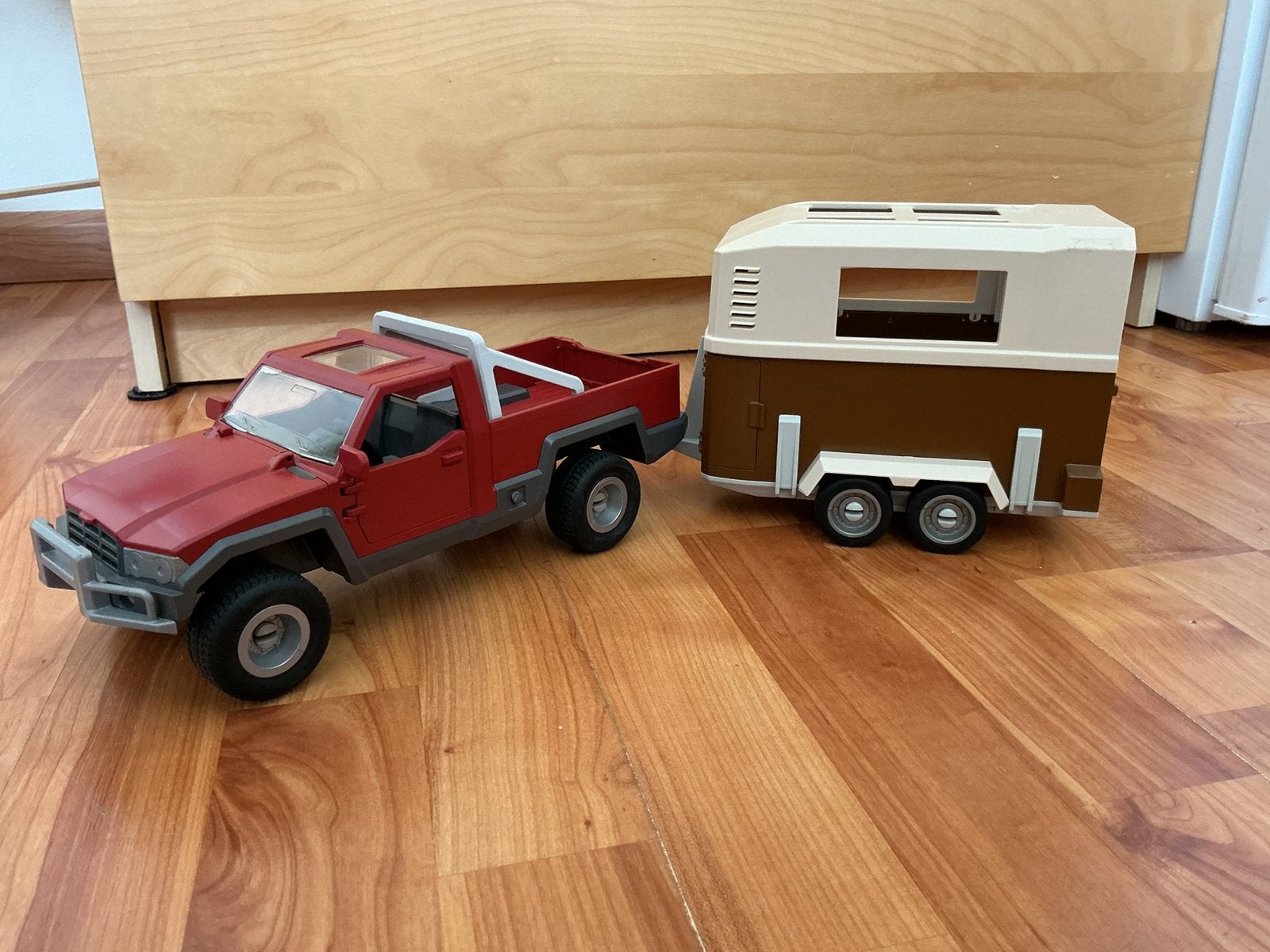 Schleich auto met trailer (42091), Ophalen, Zo goed als nieuw