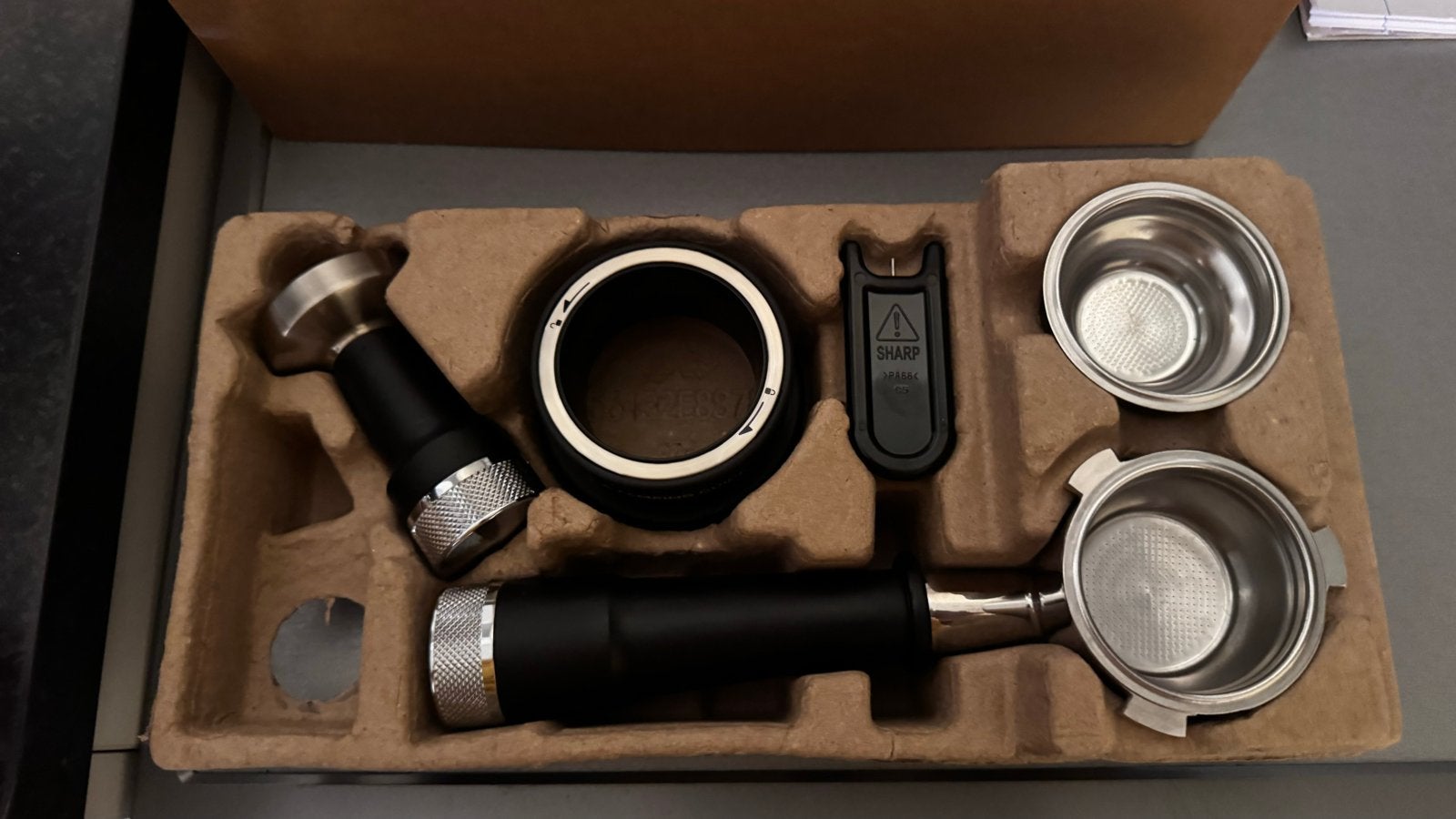 De'Longhi La Specialista Espresso Machine - Zo goed als nieu, Witgoed en Apparatuur, Koffiezetapparaten, Espresso apparaat, Koffiebonen