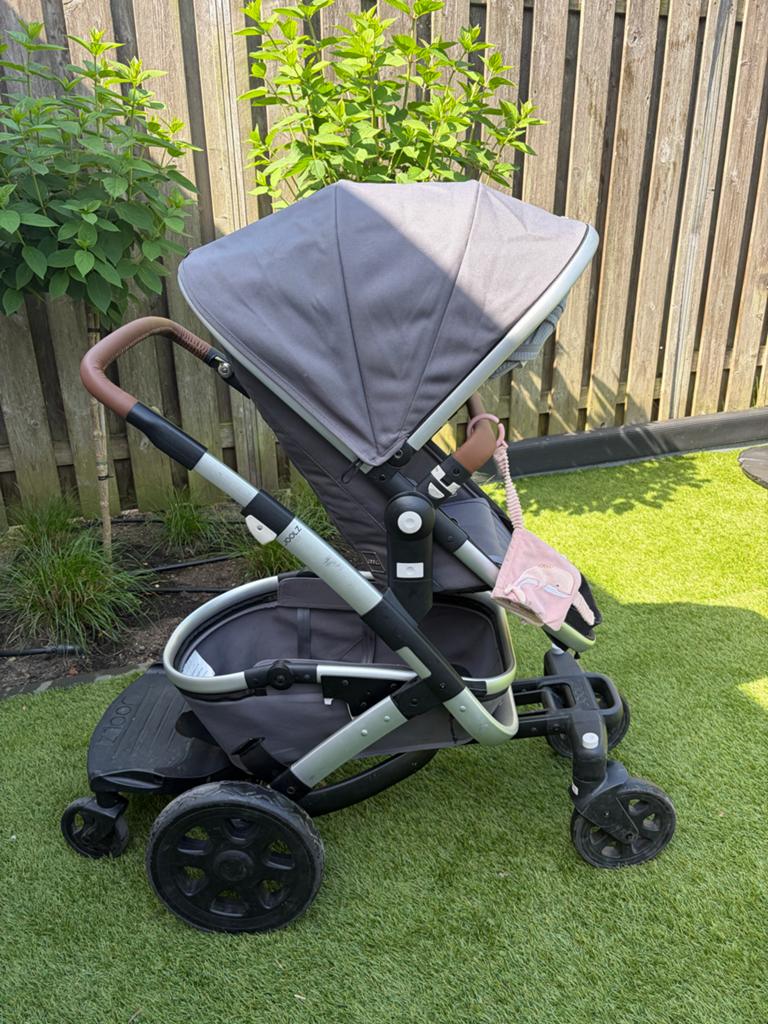 Joolz Geo 2 (3-in-1)Kinderwagen Grey + Reistas + Accessoires, Zo goed als nieuw, Combiwagen, Met reiswieg, Ophalen