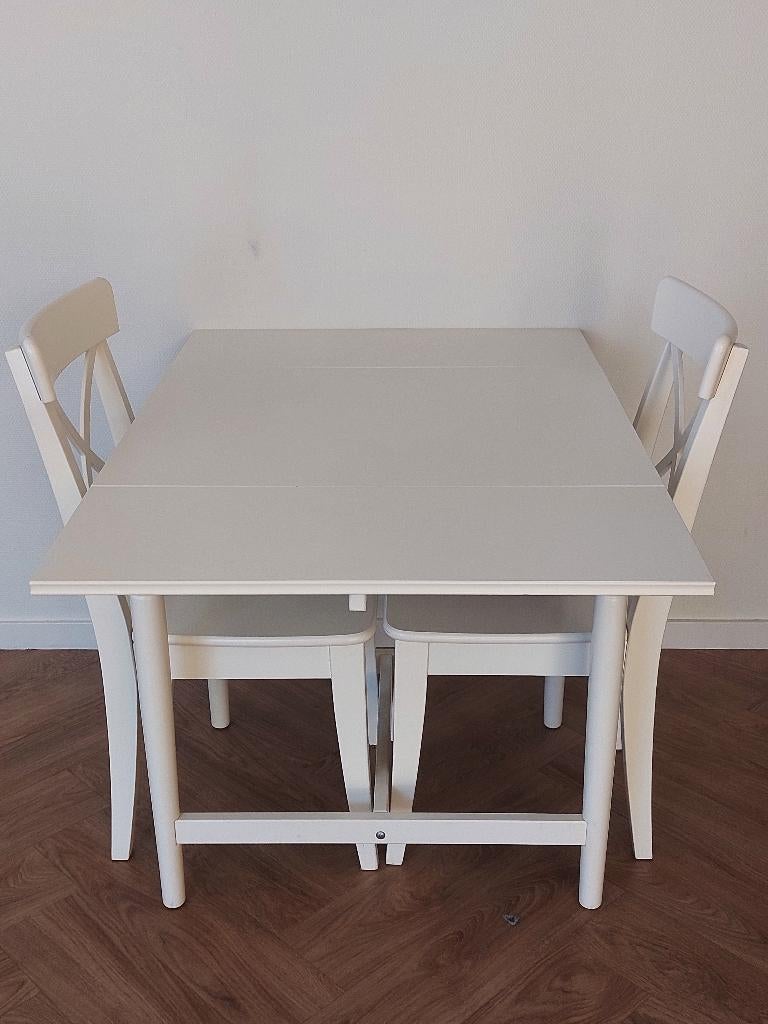 Ingolf tafel & stoelen, Huis en Inrichting, Tafels | Eettafels, Ophalen, Gebruikt, Tot twee personen, 50 tot 100 cm