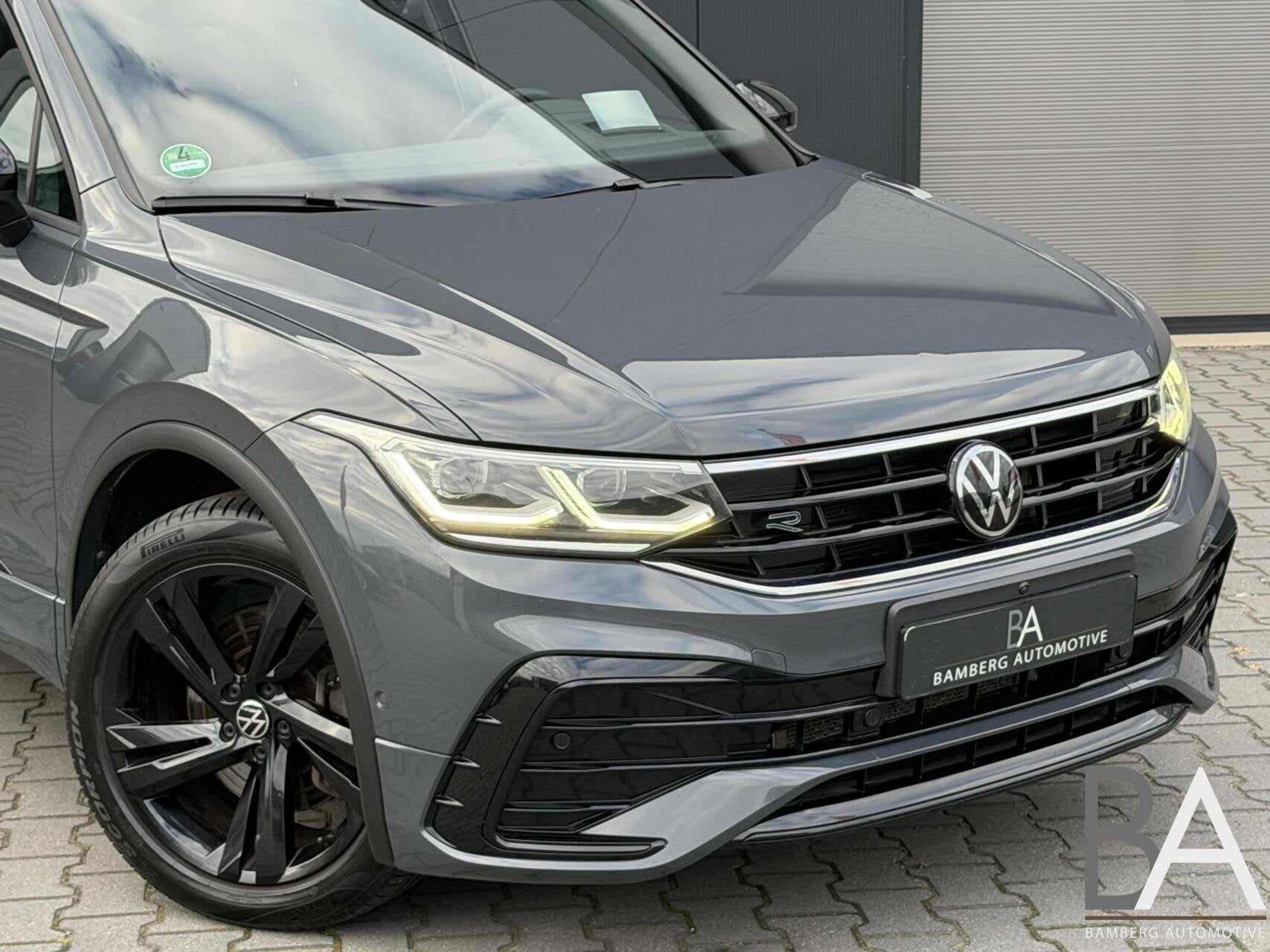 Volkswagen Tiguan 1.4 TSI eHybrid R-Line Business+360 camera, 1716 kg, Gebruikt, Zwart, 4 cilinders