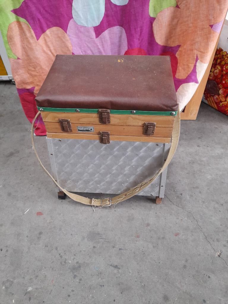 Brocante viskoffer incl., Antiek en Kunst, Ophalen of Verzenden
