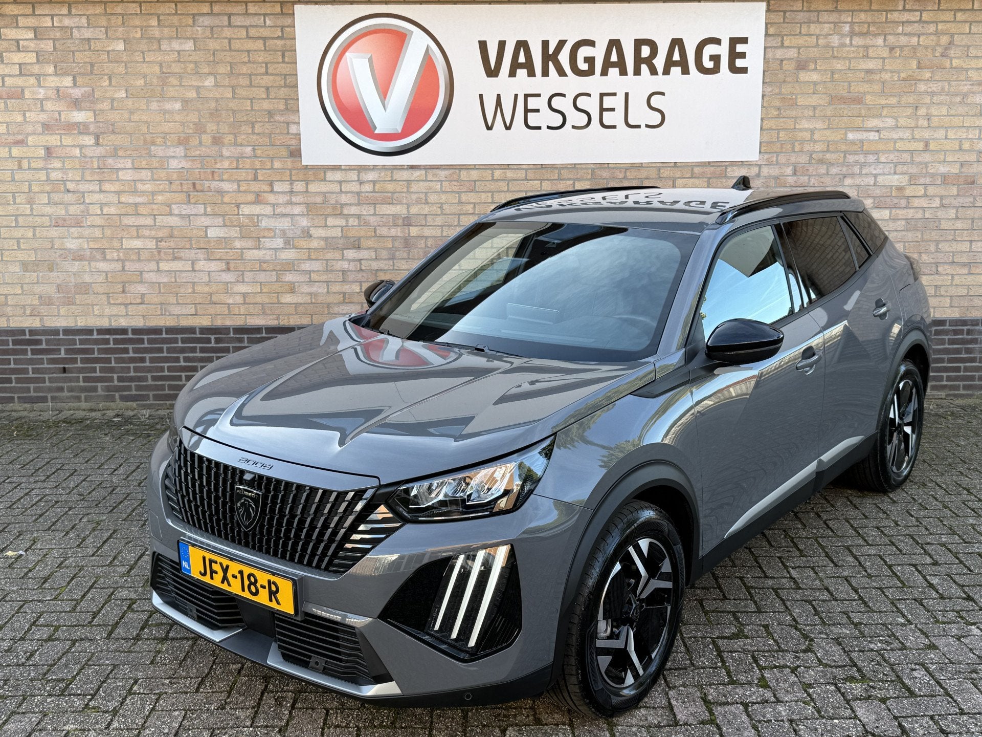 Peugeot 2008 1.2 PureTech 130 Allure Automaat | Clima | PDC, Auto's, 12 maanden, Gebruikt, 1199 cc, Leder en Stof
