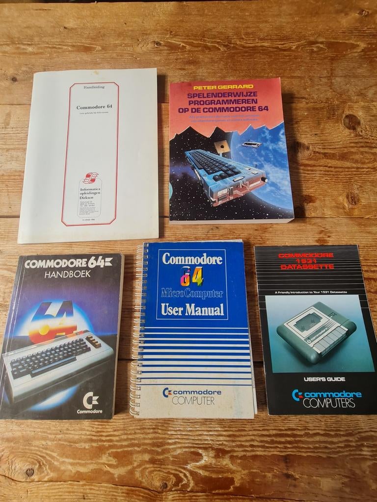 Commodore 64 Boeken en Handleidingen - Set van 5, Computers en Software, Ophalen of Verzenden