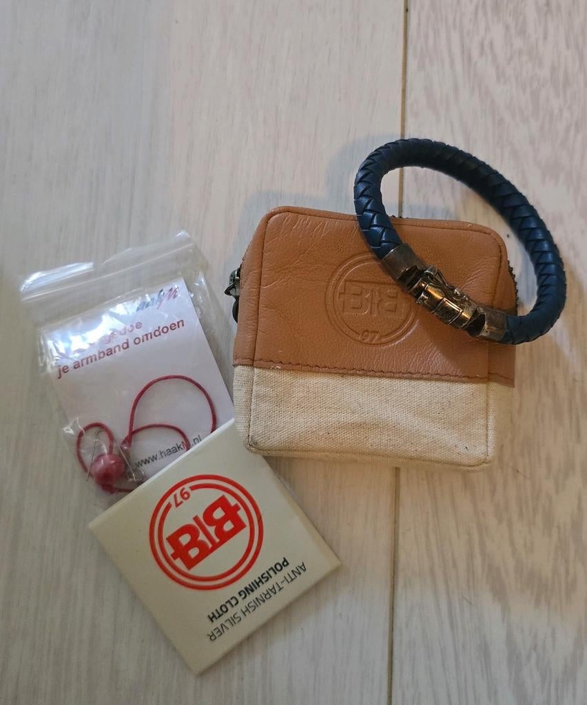 Buddha to Buddha leren armband dikke vlecht, Overige kleuren, Echt leder, Ophalen of Verzenden, Zo goed als nieuw