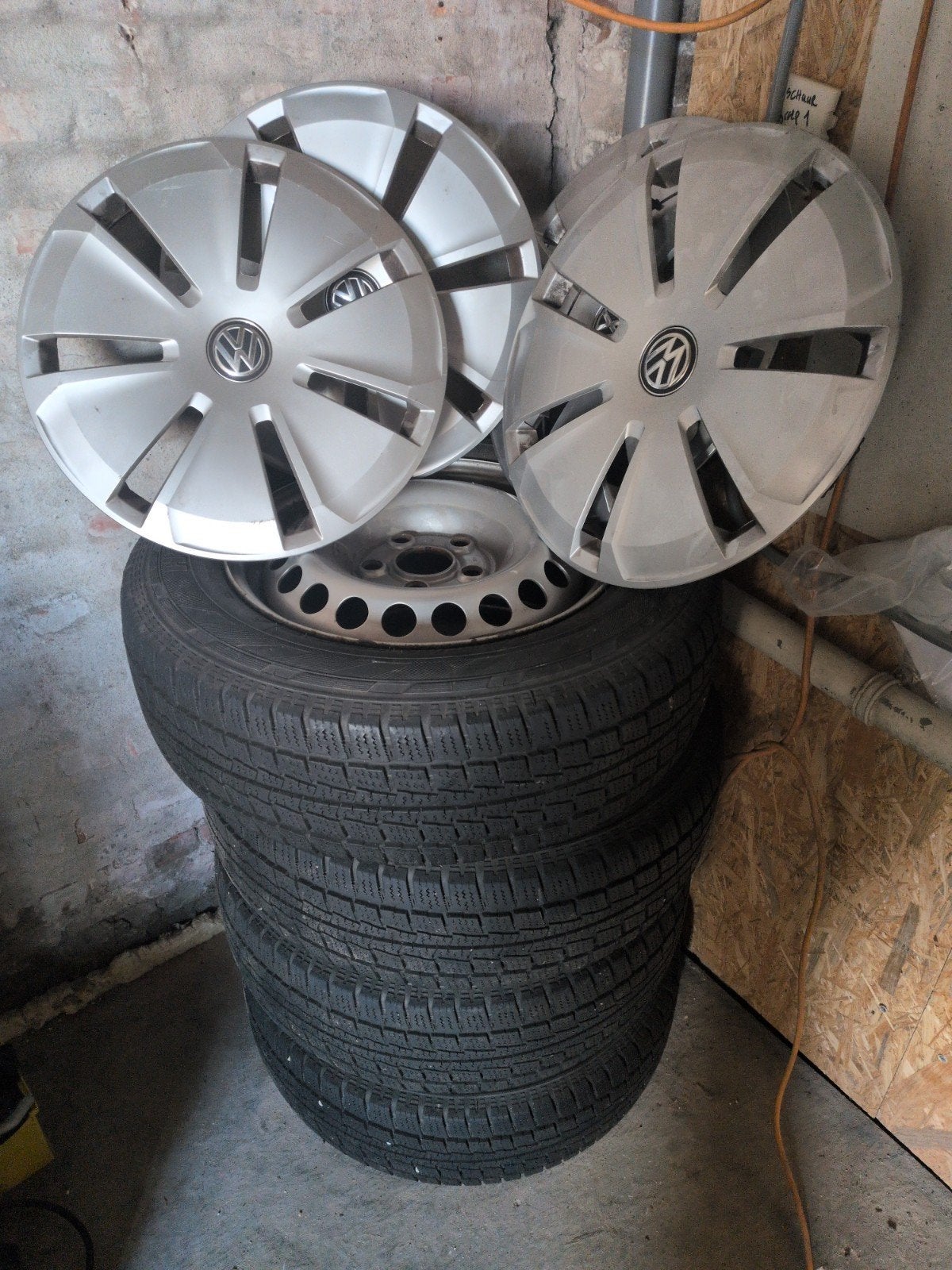 Winterbanden + velgen Hankook rw06 VW Transporter T6 met wie, Auto-onderdelen, Banden en Velgen, Ophalen, Winterbanden, Band(en)