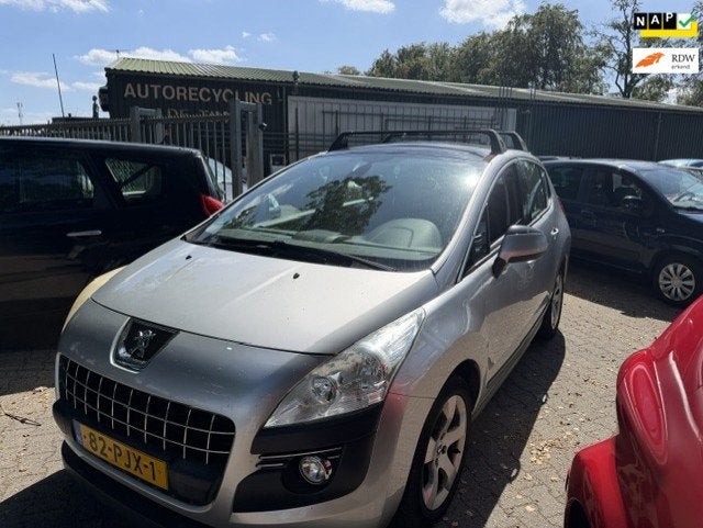 Peugeot 3008 1.6 VTi ST, Voorwielaandrijving, Gebruikt, 4 cilinders, Handgeschakeld