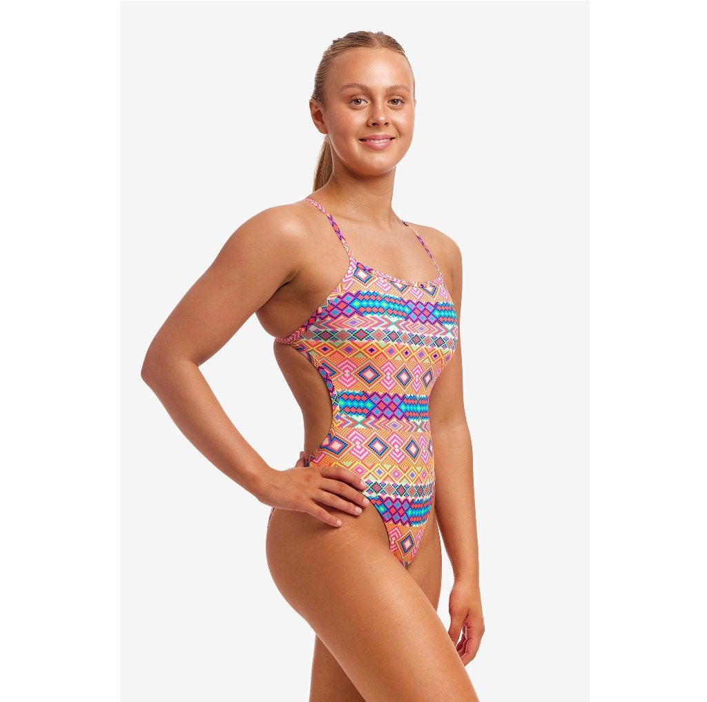 Nieuw Funkita Ladie Twisted One Piece Devil in Detail Badpak, Nieuw, Roze, Funkita, Sales@wayfunky.com