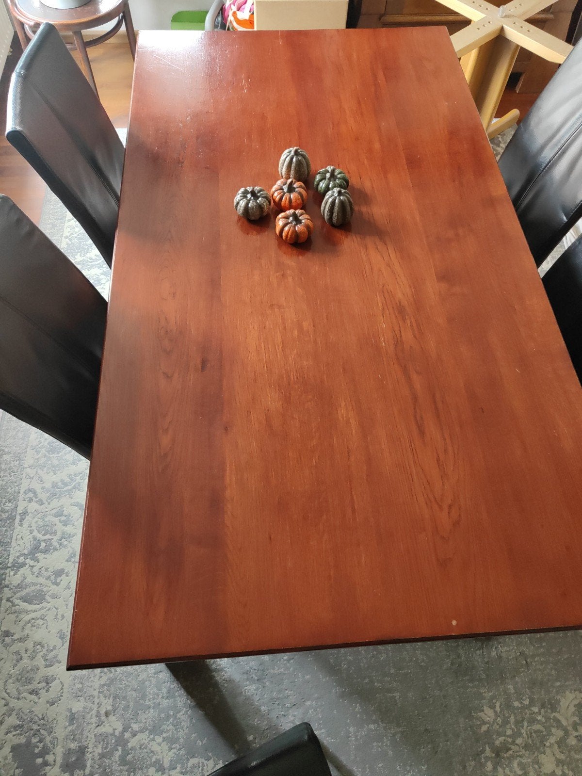 Massief eiken tafel van oude kerkbanken (180x100x75 cm), Huis en Inrichting, Tafels | Eettafels, Ophalen, Gebruikt, Eikenhout