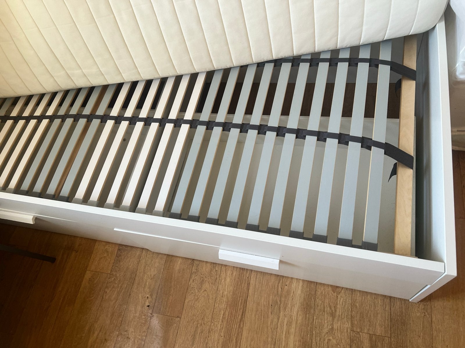 IKEA Eenpersoonsbed 90x200cm met matras en lades, Huis en Inrichting, Slaapkamer | Bedden, 90 cm, Eenpersoons, Wit, Ophalen of Verzenden