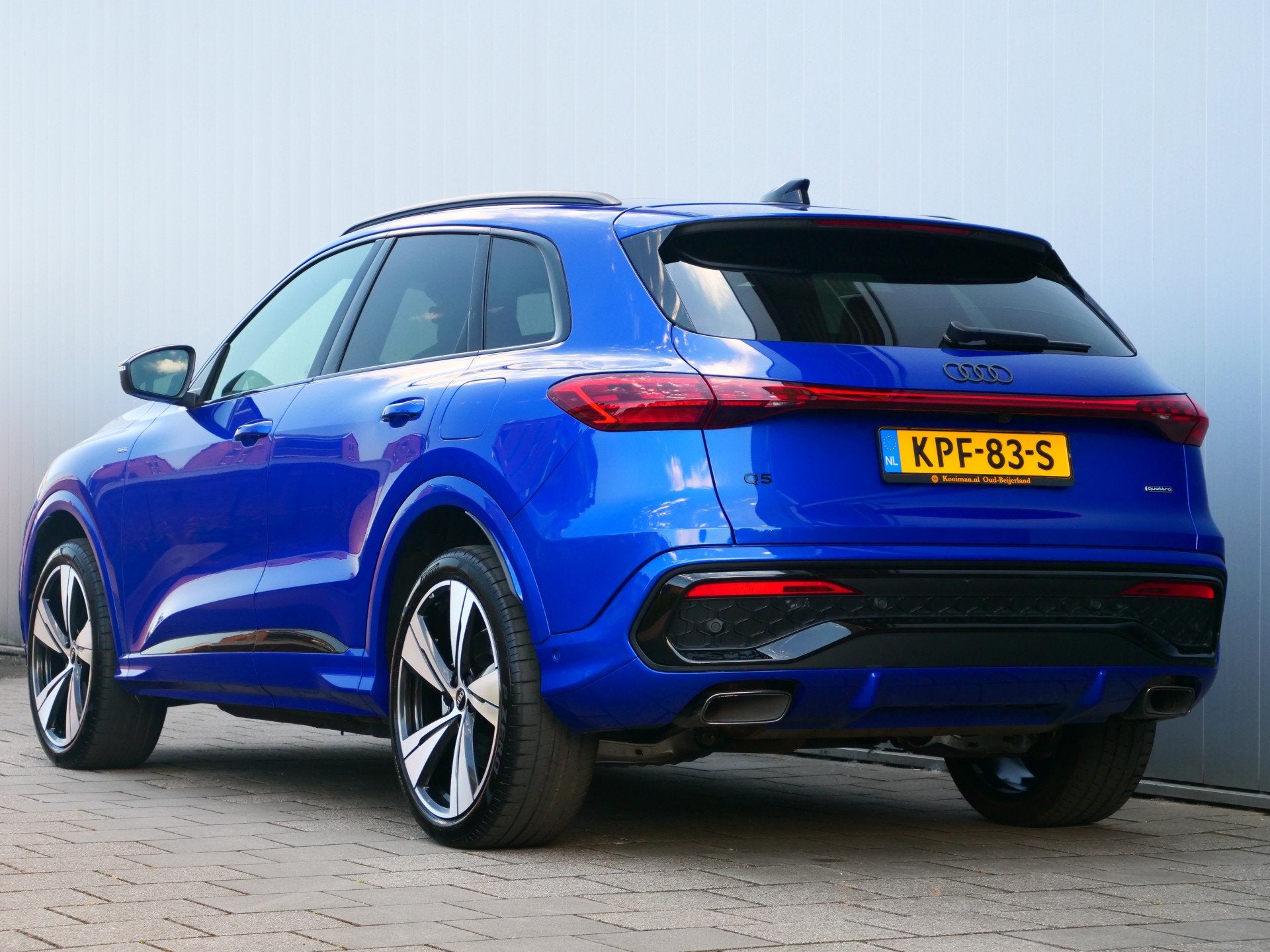 Audi Q5 2.0 TFSI e-hybrid quattro S edition 299 Pk Automaat, Auto's, Automaat, 4 cilinders, Blauw, Leder en Stof