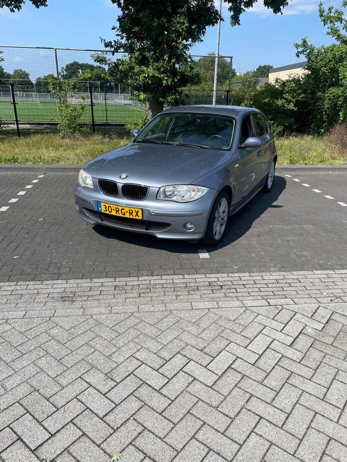 BMW 1-Serie 2.0 120I 2005 Blauw, Auto's, BMW, 1-Serie, Achterwielaandrijving, 1995 cc, 4 cilinders