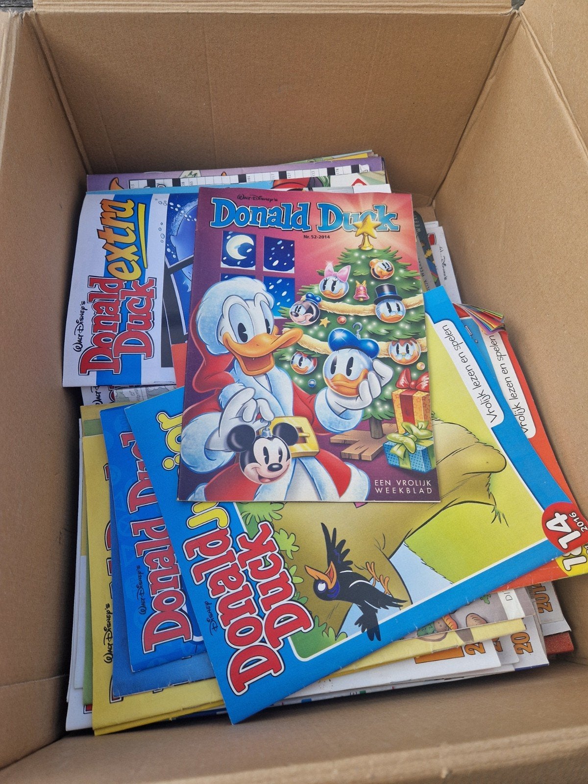 Doos vol Donald Duck, Ophalen of Verzenden