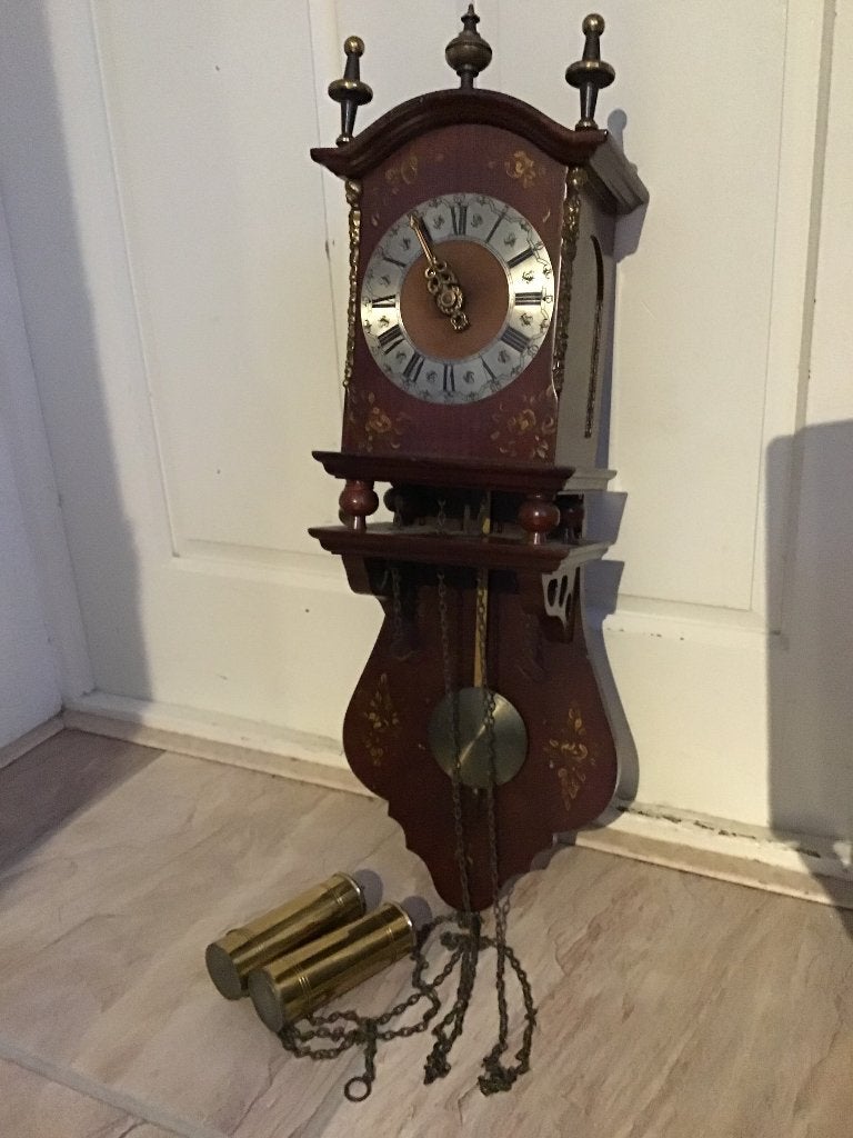 Oude klok, Ophalen