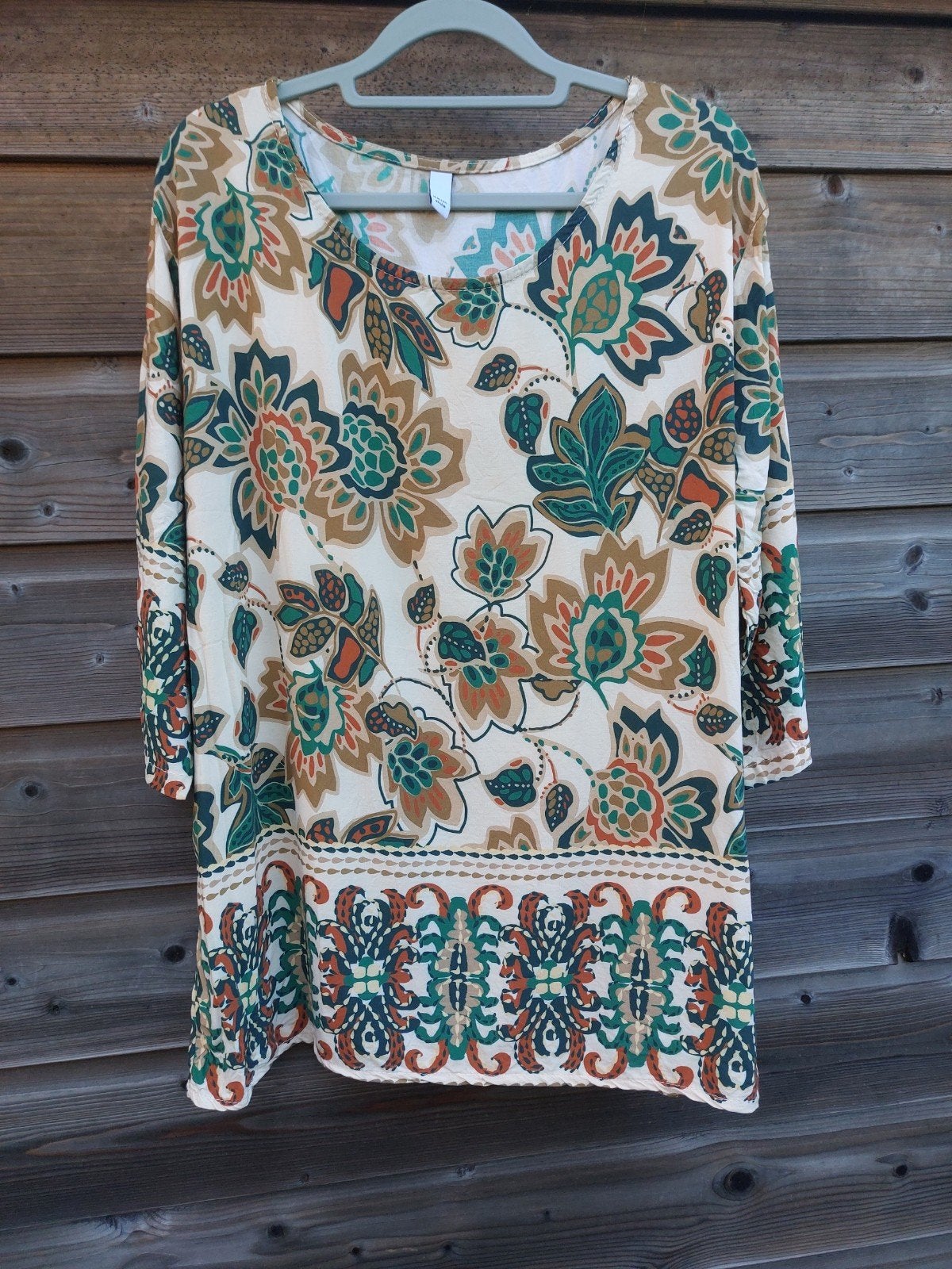 Bewerkt shirtje tuniek maat L/40 Italian style, Kleding | Dames, Blouses en Tunieken, Verzenden, Zo goed als nieuw, Maat 38/40 (M)