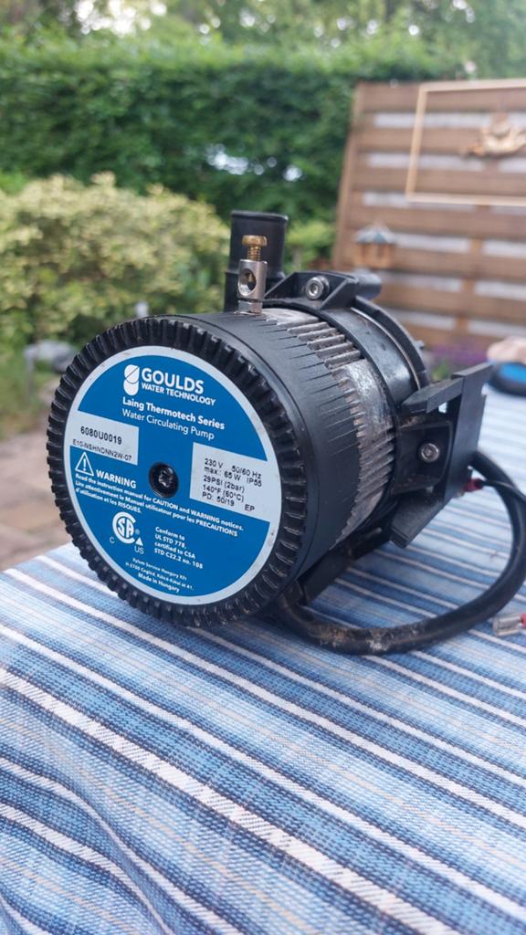 Goulds Laing Thermotech circulatiepomp voor jacuzzi, Ophalen, Gebruikt