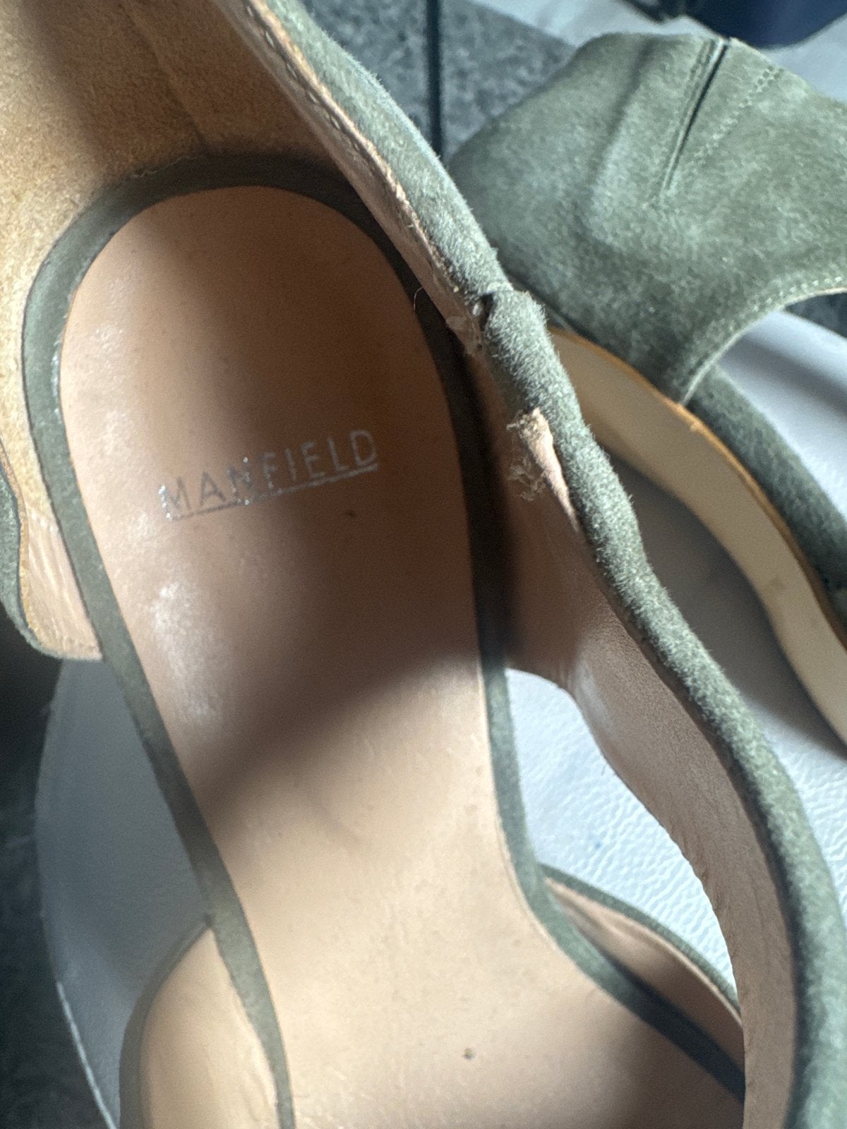 Khaki Manfield hakken mt 38, Kleding | Dames, Ophalen, Schoenen met lage hakken, Overige kleuren, Gedragen