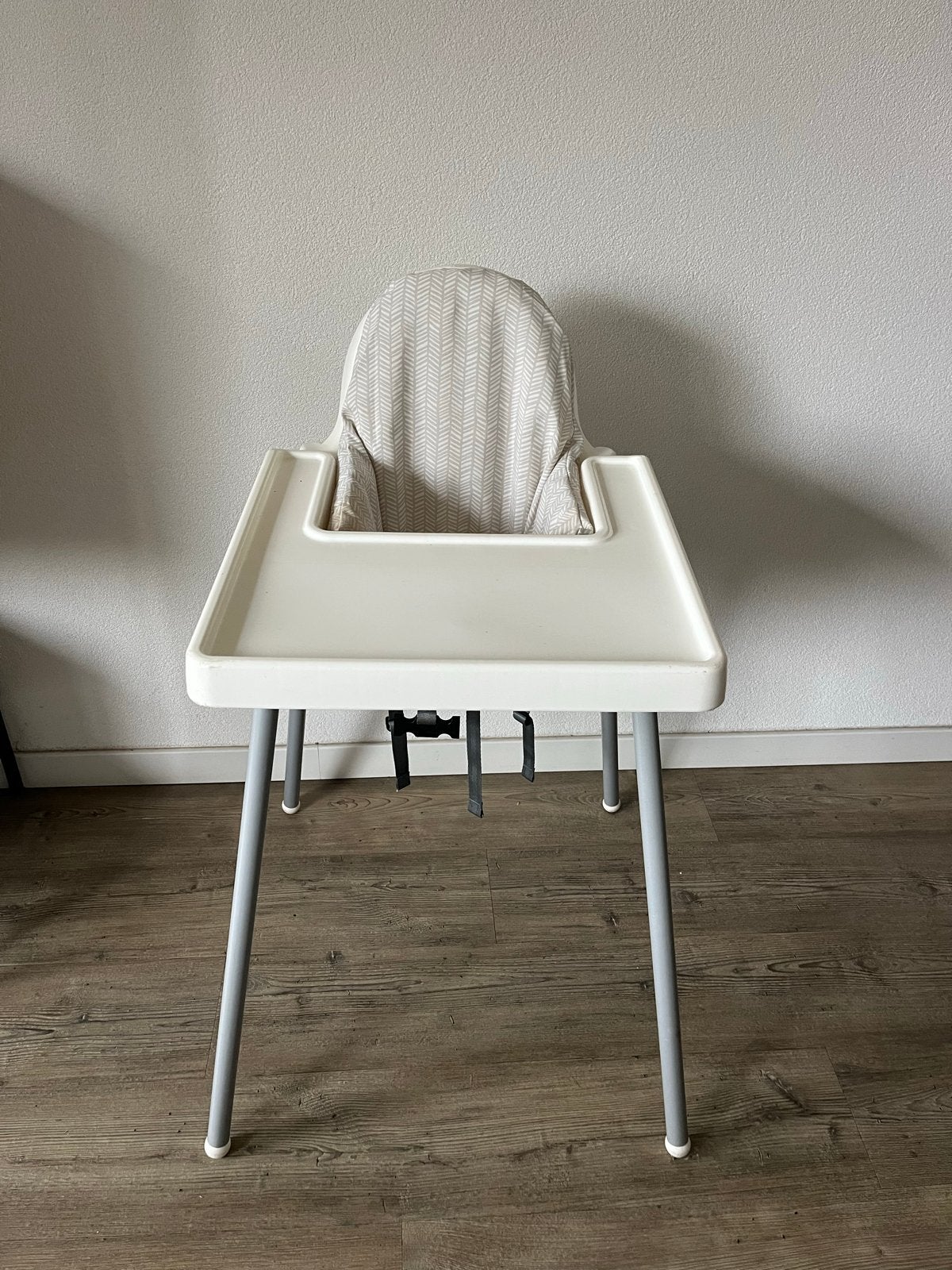 IKEA Antilop kinderstoel met eetblad en kussen, Ophalen, Gebruikt, Overige typen, Afneembaar eetblad