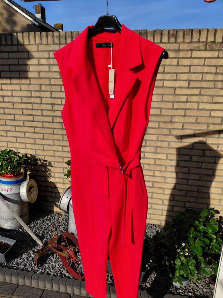 Mango jumpsuit mt S/36 nieuw met prijskaartje koraal kleur, Ophalen of Verzenden, Nieuw, Maat 36 (S), Rood