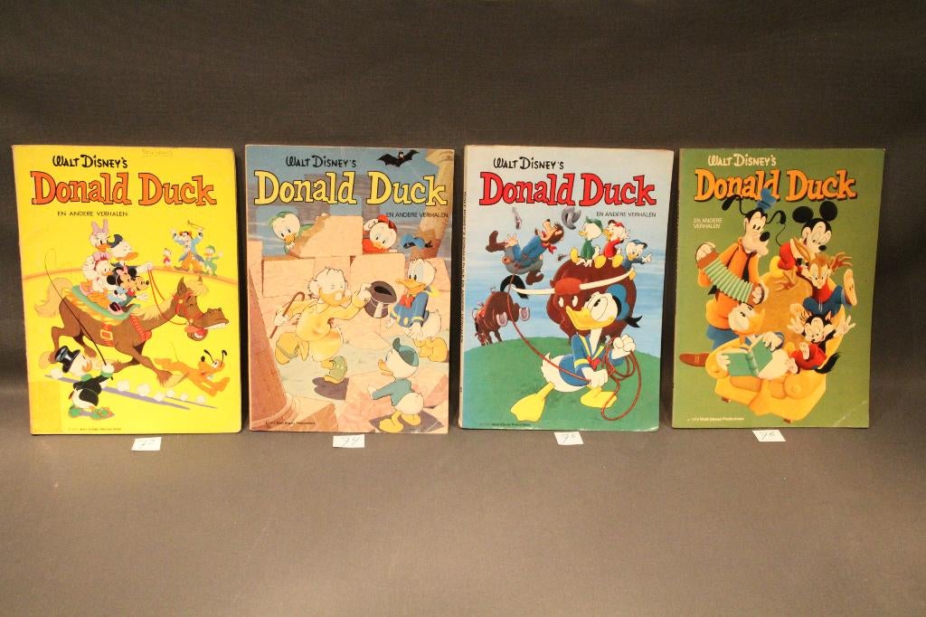 Donald Duck Classic vakantie albums van 1972 tot 1976, Boeken, Meerdere comics, Ophalen of Verzenden, Gelezen, Europa