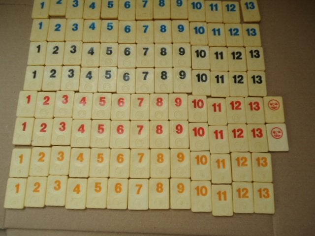 Rummikub groot, Hobby en Vrije tijd, Gezelschapsspellen | Overige, Een of twee spelers, Ophalen of Verzenden, Gebruikt