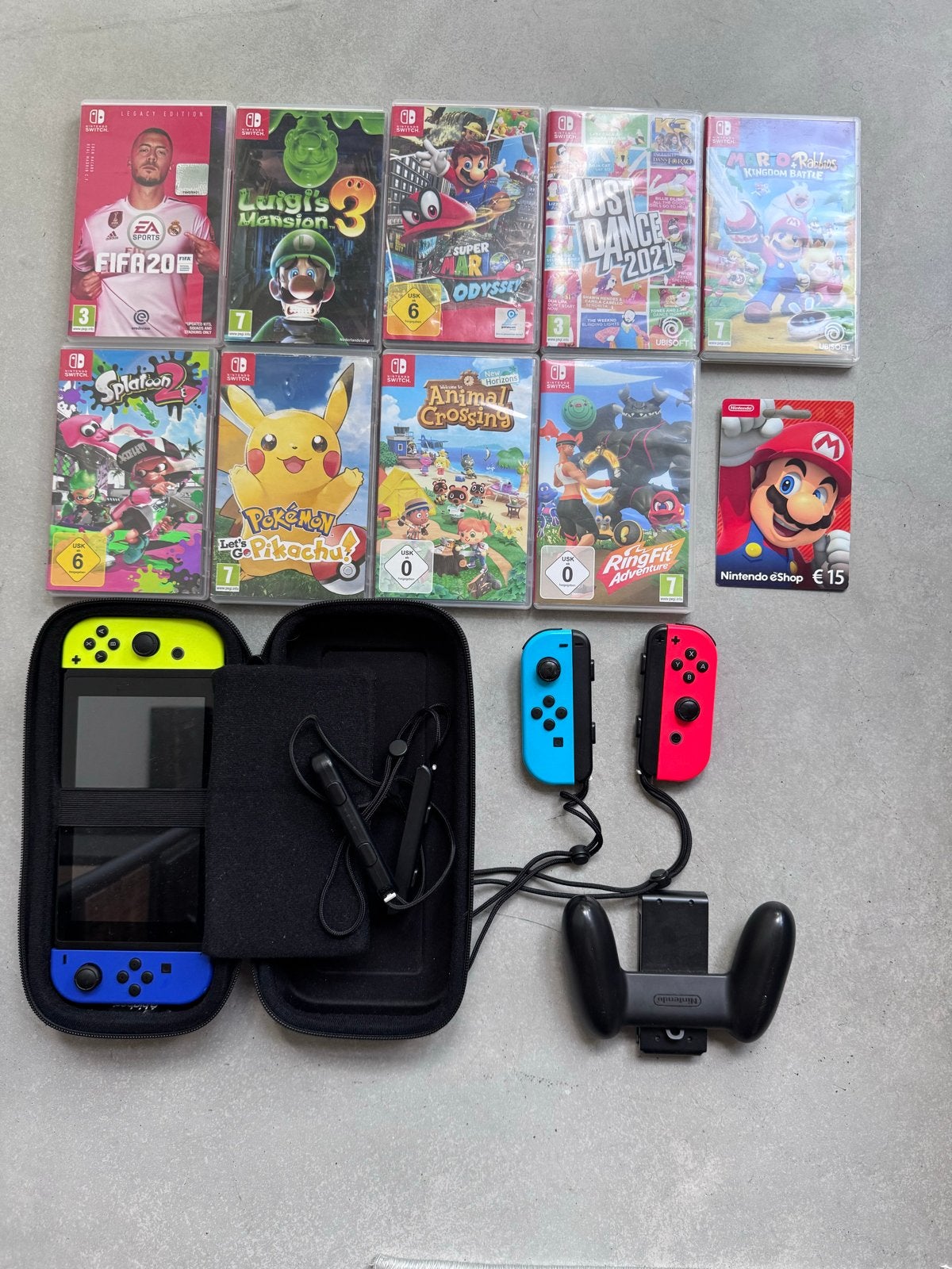 Nintendo Switch met 10 games en extra controllers, Met games, Ophalen of Verzenden, Zo goed als nieuw, Switch Original