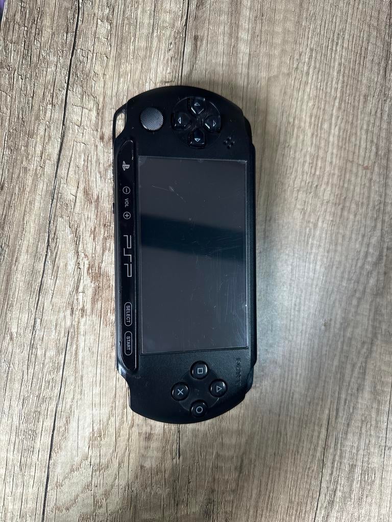 PSP - Niet werkend (zonder oplader), Spelcomputers en Games, Spelcomputers | Sony PSP, Ophalen of Verzenden, Niet werkend, Zwart