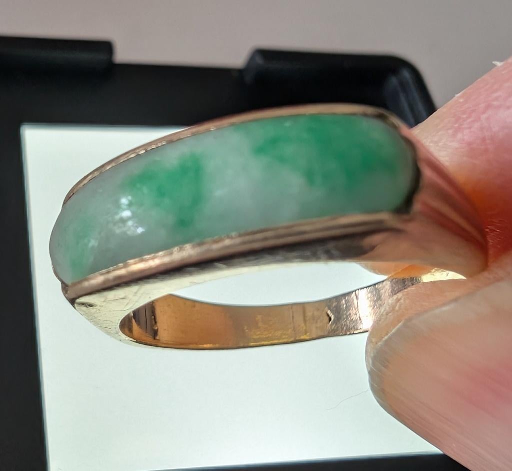 18 KT gouden ring met jade 6.2 gram. 19.5 mm, Sieraden, Tassen en Uiterlijk, Ringen, Ophalen, 19 tot 20, Heer, Zo goed als nieuw