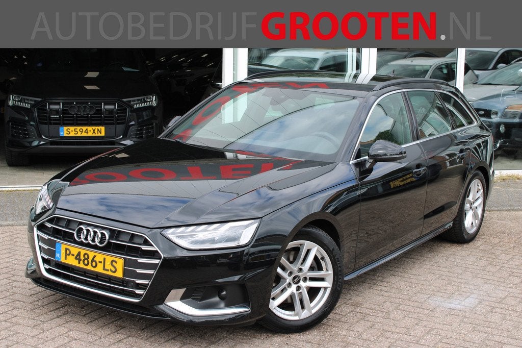 Audi A4 Avant 35 TFSI Advanced Edition (bj 2022, automaat), Auto's, Audi, Stof, Gebruikt, 4 cilinders, A4