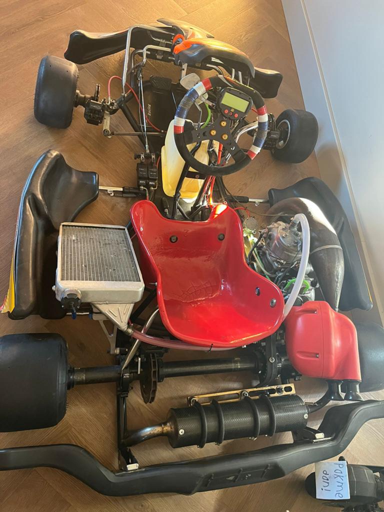CRG Kart met Rotax Max motor - Klaar voor de race, Sport en Fitness, Karting, Ophalen, Zo goed als nieuw, Kart
