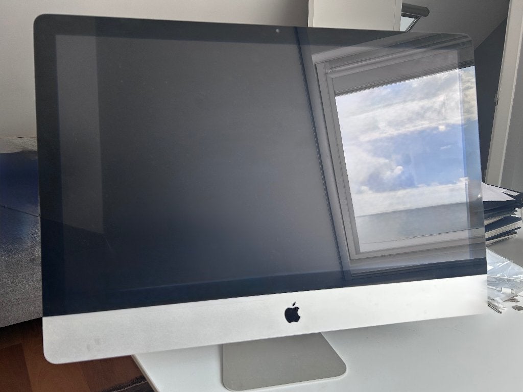Apple iMac 27 inch – defect / voor onderdelen of reparatie, Computers en Software, Apple Desktops, Ophalen, 2 tot 3 Ghz, HDD, IMac