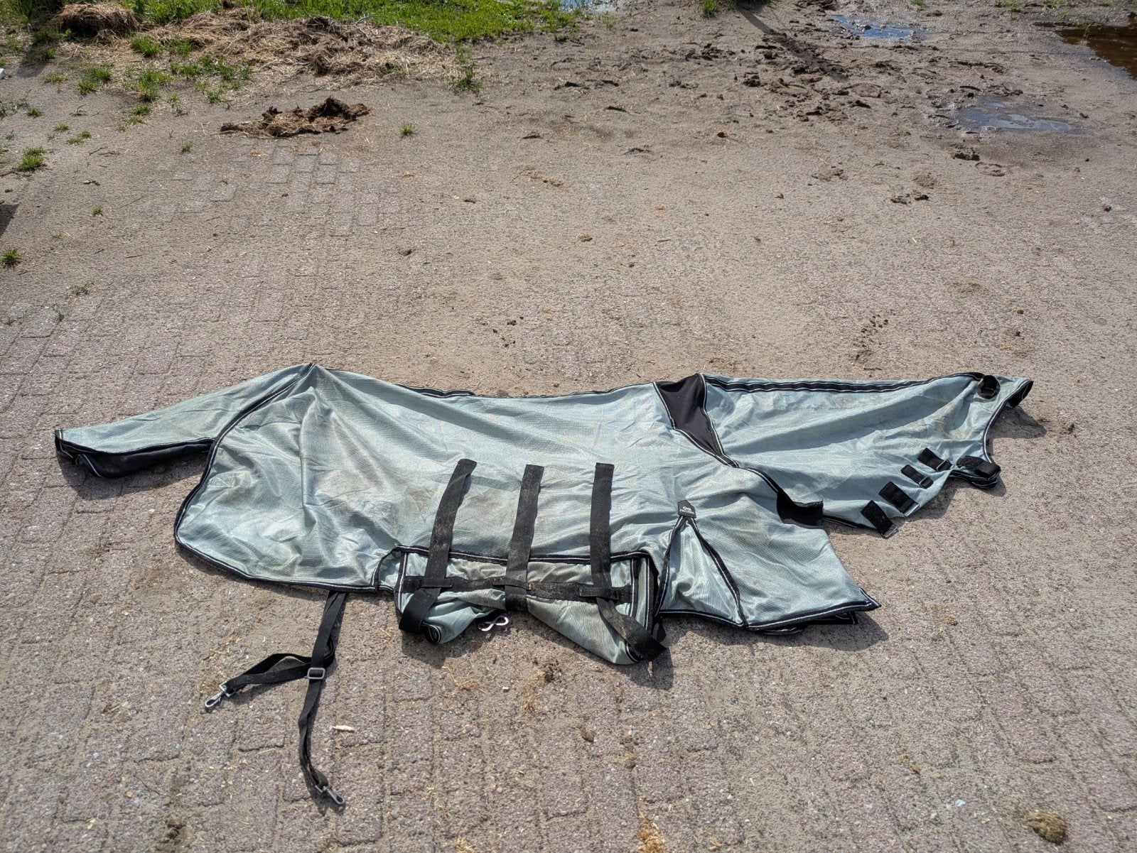 Presteq vliegendeken big neck, Dieren en Toebehoren, Overige merken, Vliegendeken, Ophalen of Verzenden, Zo goed als nieuw