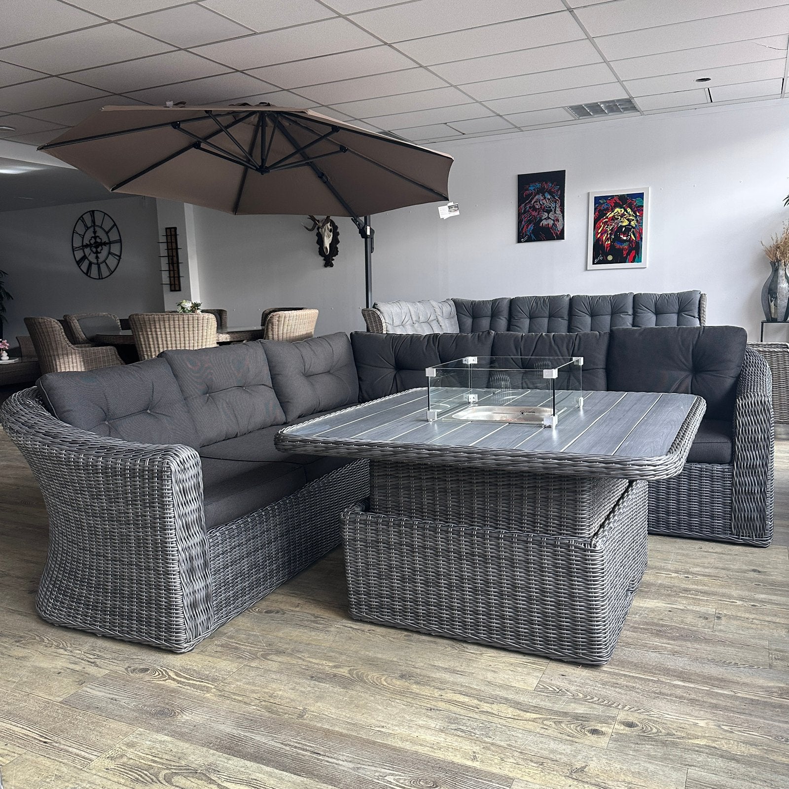 Foto 3 van Tambohuse Loungeset / Tuinset met Vuurtafel – Incl. Stoel