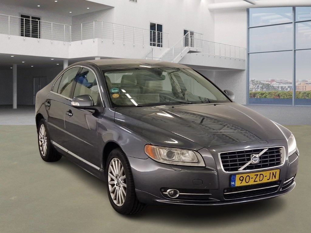Volvo S80 2.4 D5 Summum/ AUTOMAAT/LEDER/XENON, Gebruikt, Automatische klimaatregeling, 2000 kg, Bedrijf