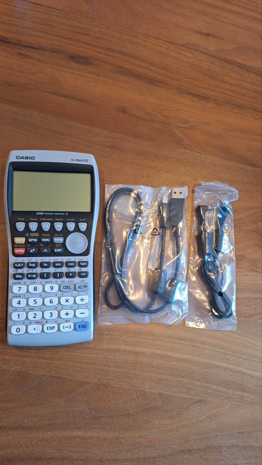 Casio FX-9860G II rekenmachine, Verzenden, Grafische rekenmachine, Zo goed als nieuw