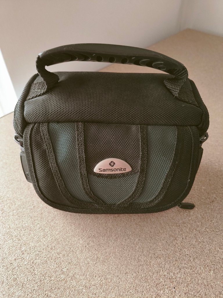 Perfecte cameratas van Samsonite kwaliteit met goede ritsen!, Gebruikt, Samsonite, Voorvak, Ophalen of Verzenden