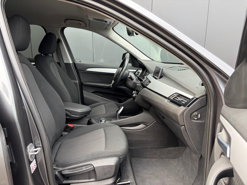 BMW X1 sDrive20i Automaat Navi Camera Cruise Standkachel PDC, 1998 cc, Bedrijf, SUV of Terreinwagen, Lease