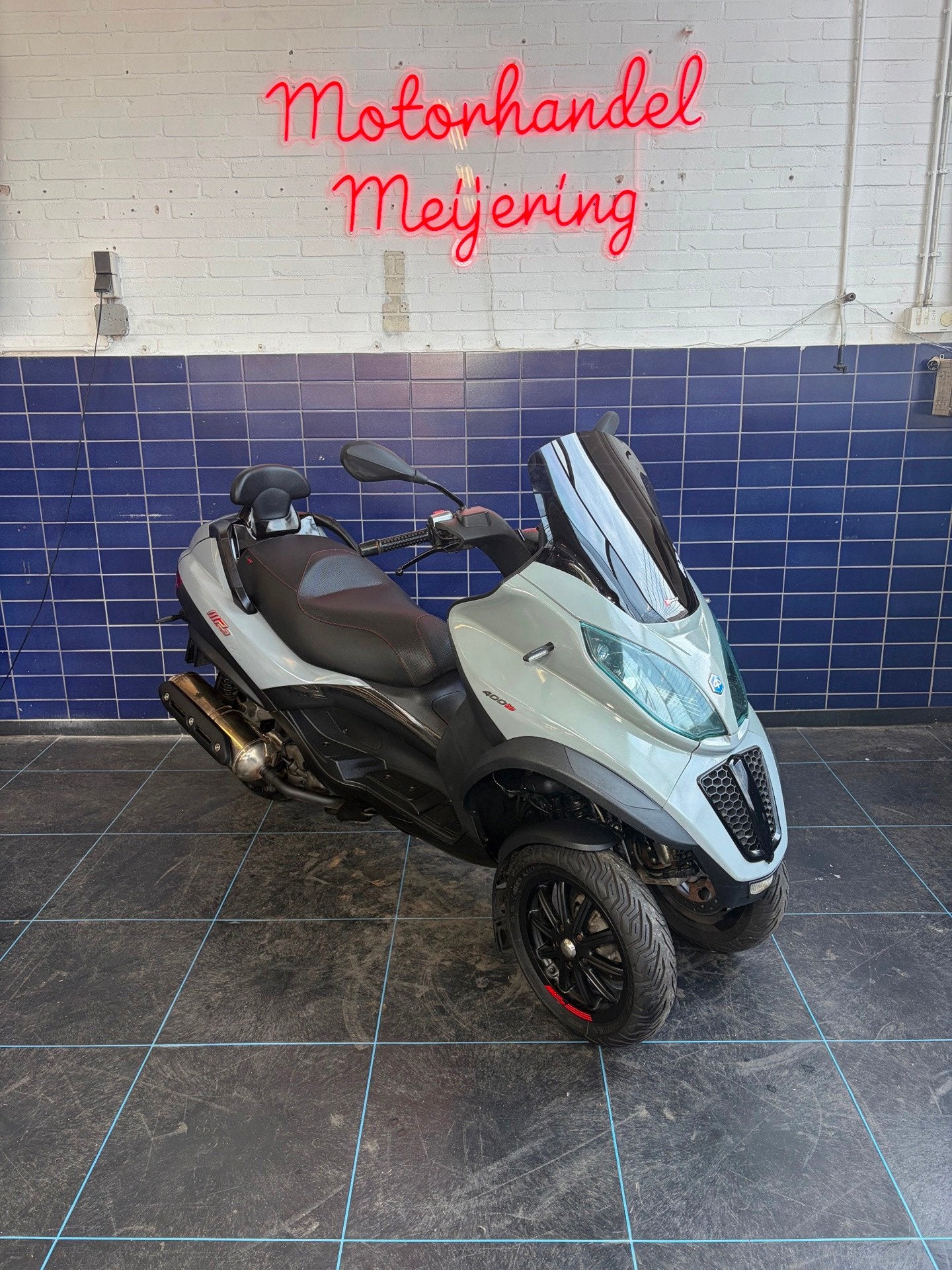 Piaggio Scooter 400 LT MP3 Autorijbewijs, Scooter, Bedrijf, 399 cc, 12 t/m 35 kW