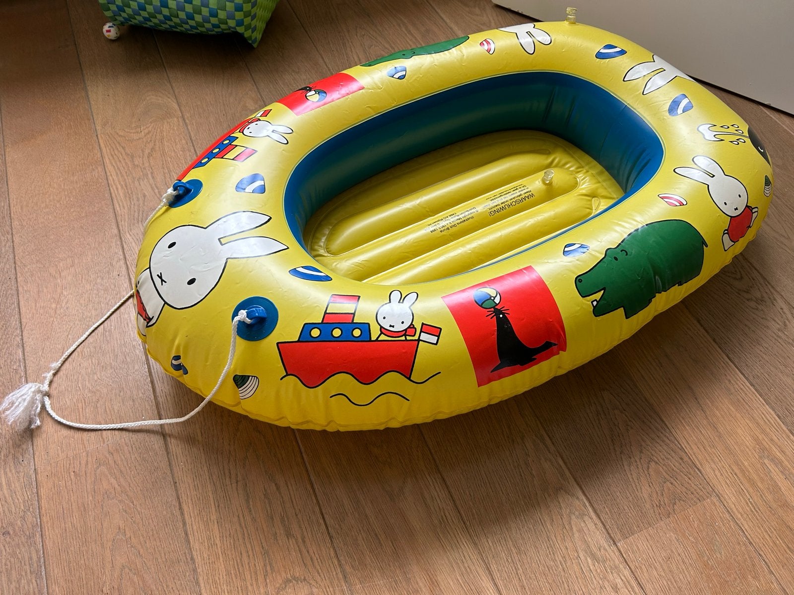 Nijntje opblaasboot - perfect voor de kleintjes!, Ophalen, Zo goed als nieuw