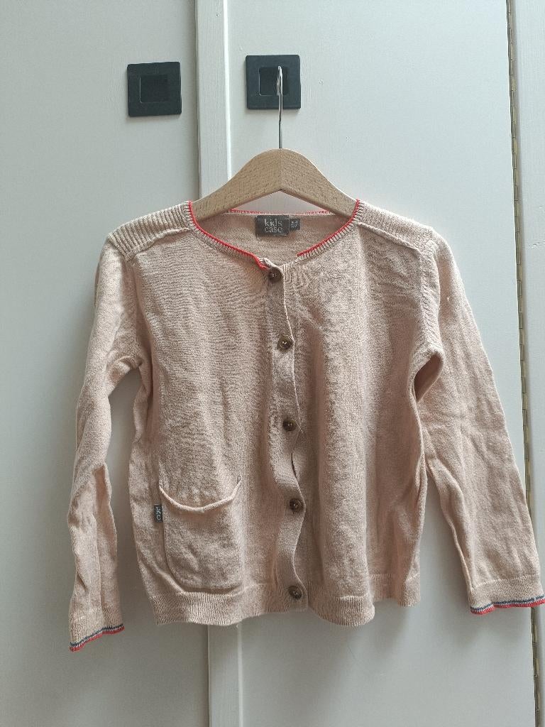 Lekker wollen vestje met knoopjes roze Kids Case 104, Kinderen en Baby's, Gebruikt, Jongen of Meisje, Trui of Vest, Ophalen of Verzenden