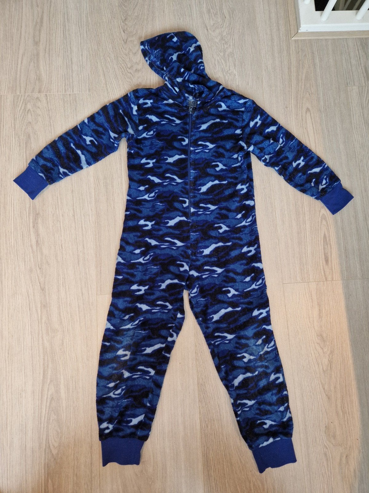 Blauwe camouflage onesie voor kinderen, Nacht- of Onderkleding, Gebruikt, 9th Avenue, Jongen of Meisje